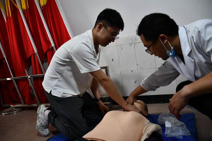 c88b496c8710deae843f0b0cde76063